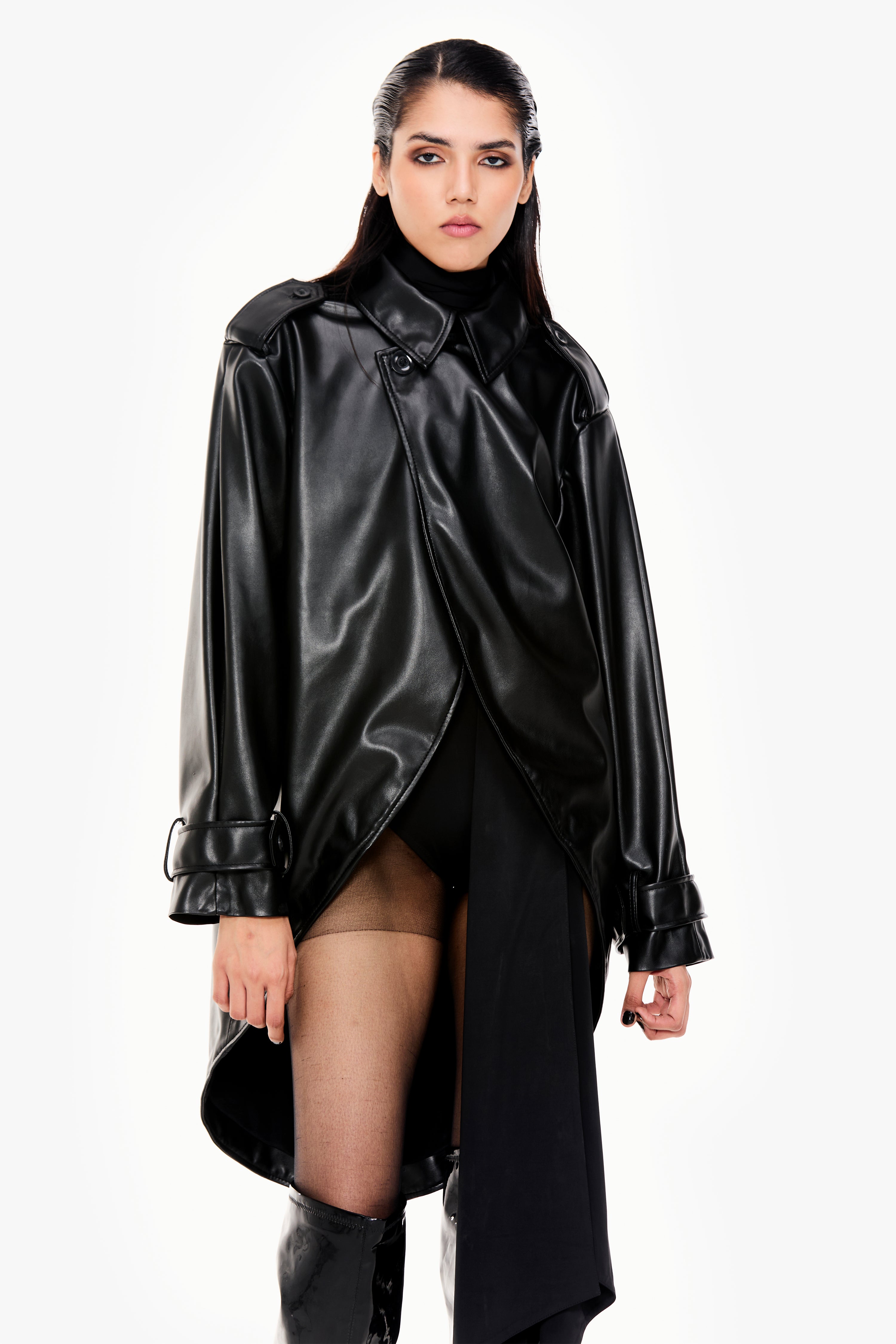 Caviar black JACKET LINE CUT CURVE エフィ Eaphi Black Qua – Jacket Leather Faux Hem Curved ジャケット・アウター
