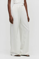 Sculpted Off-Shoulder Set