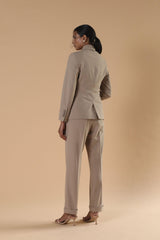 The Menaka Blazer - Jacket - Qua
