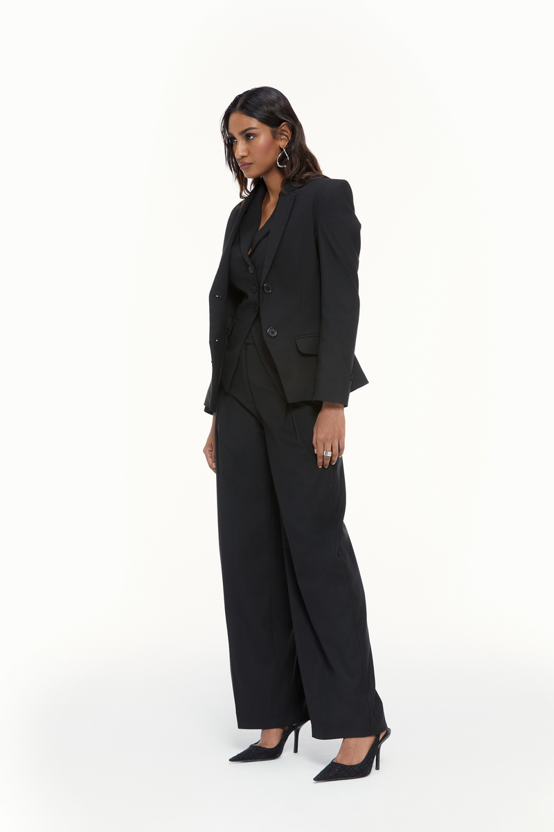 Notch Collar Three Piece Suit