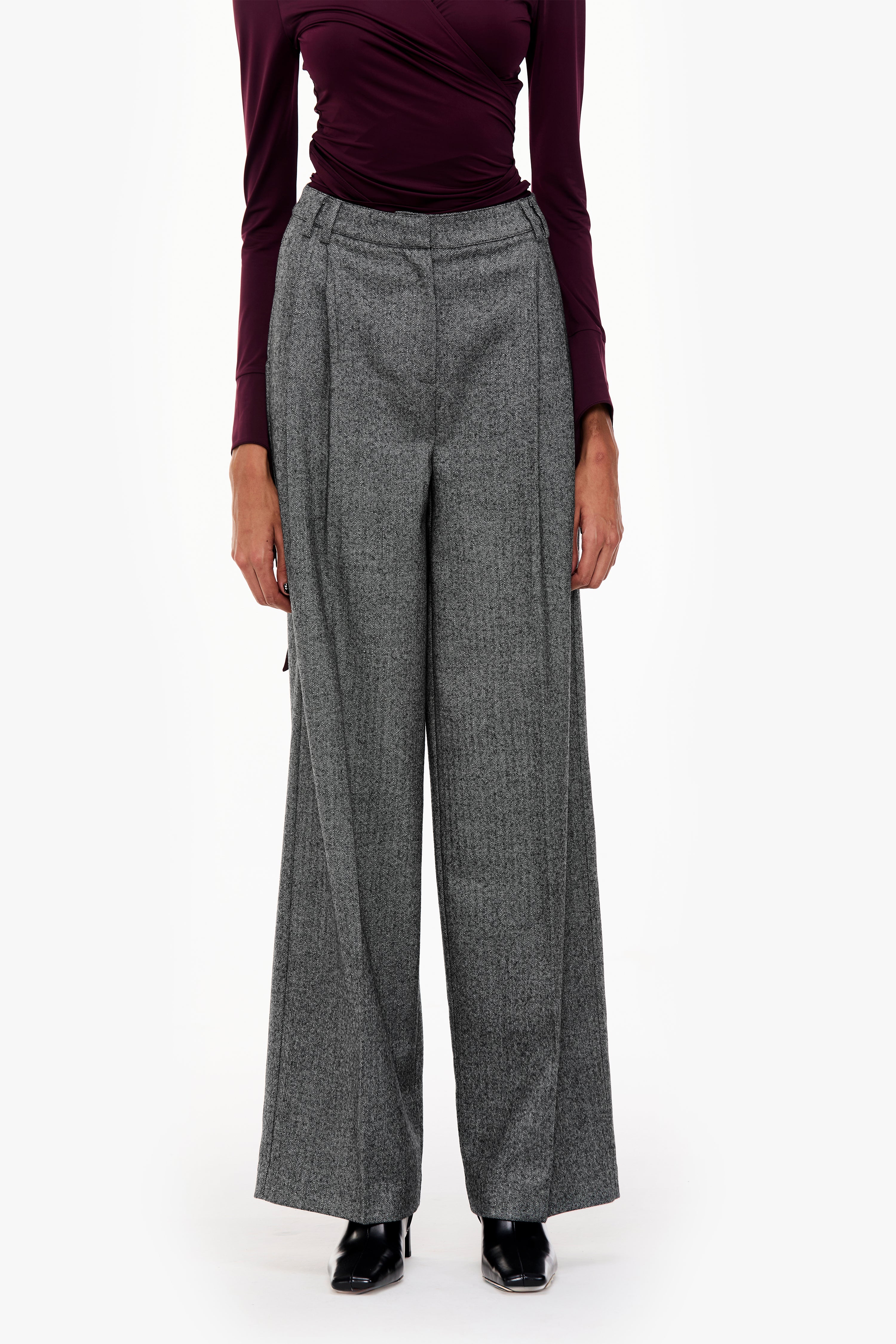 1150~Herringbone Motif Cotton and Wool Pants with Drawstring Waist main image 0