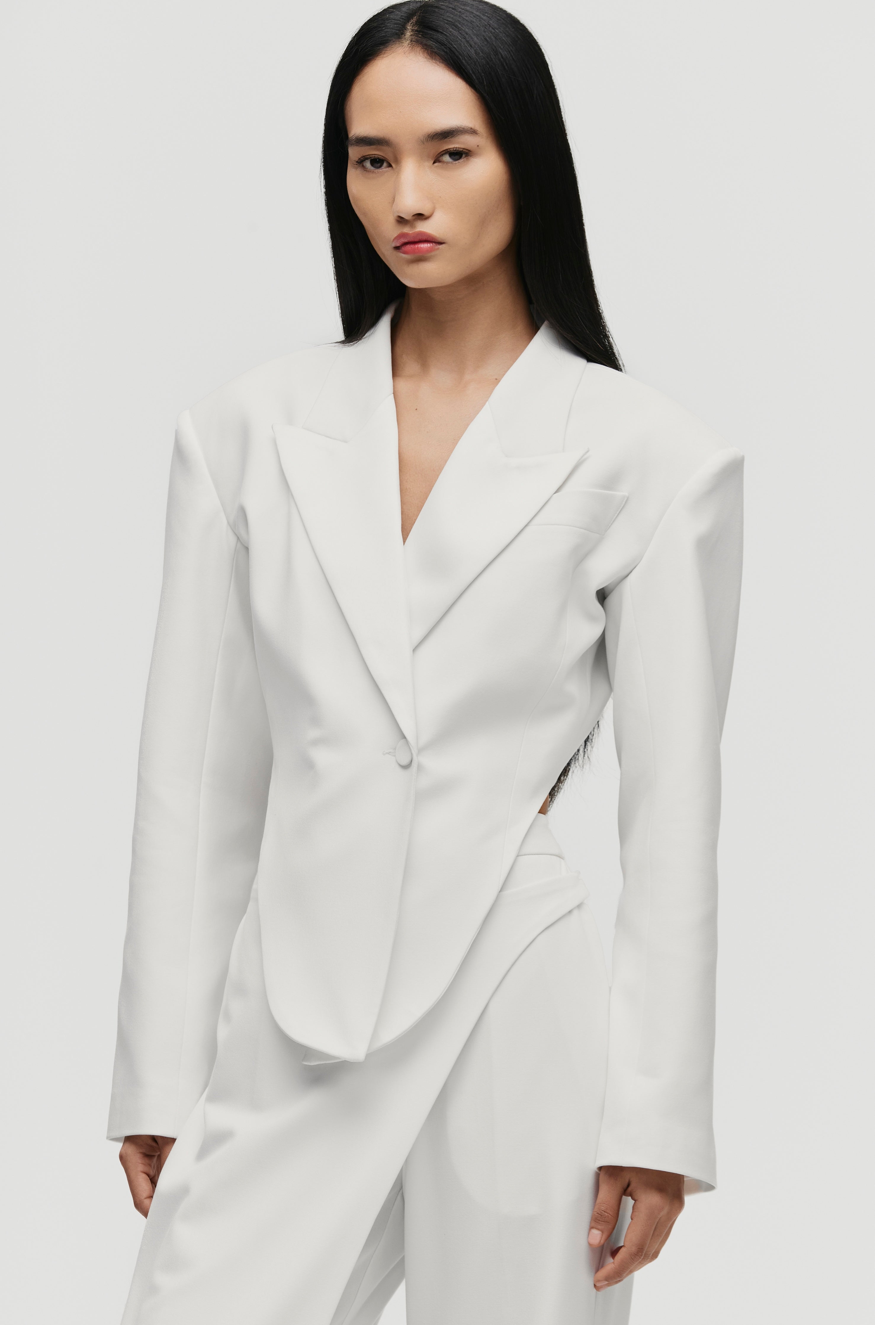 Dove White Tail-Hem Tuxedo Blazer – Qua