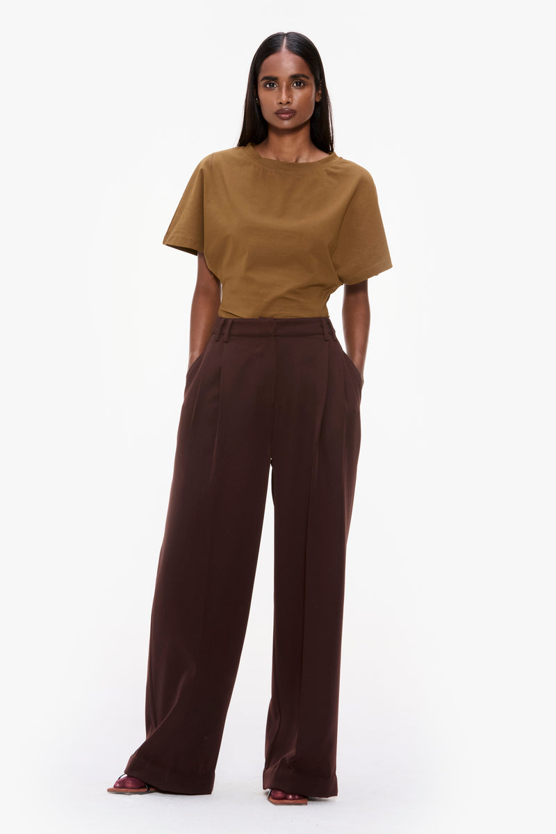 Soft Sculpt Tee