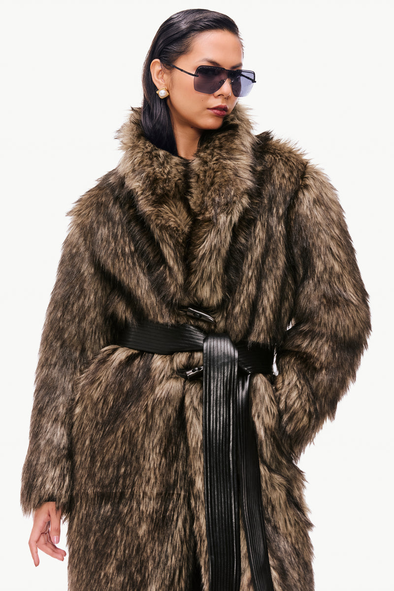 Belted Long Fur Coat – Qua