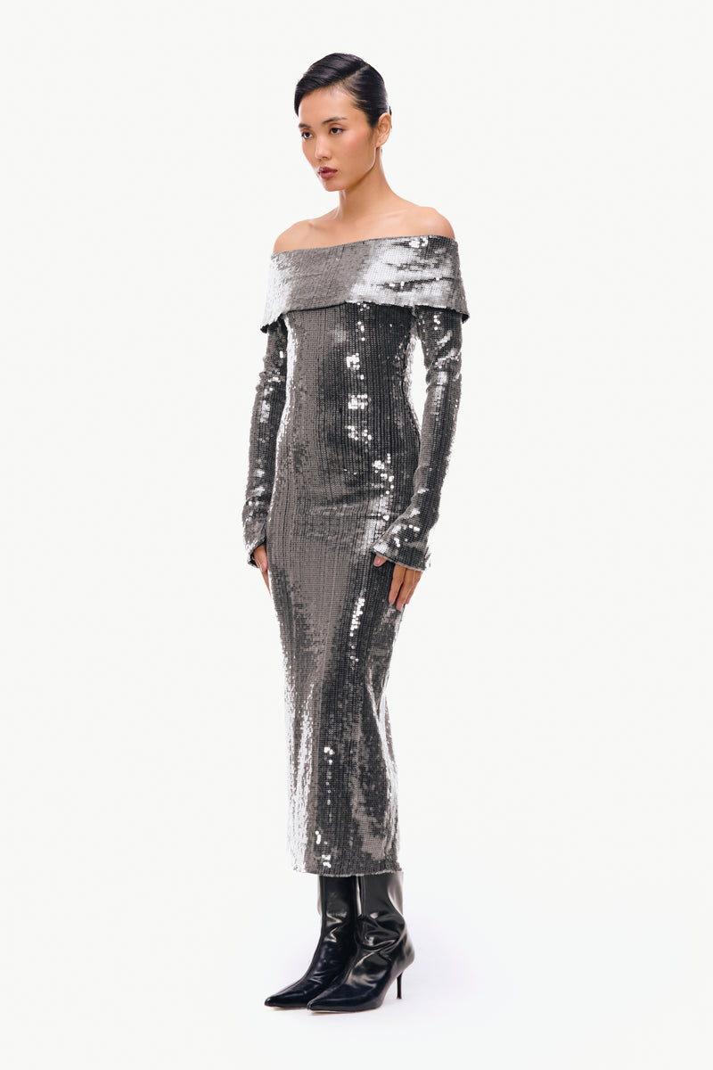 Mercury Silver Off-Shoulder Sequin Dress Qua Mercury Silver Off-Shoulder Sequin Dress Qua