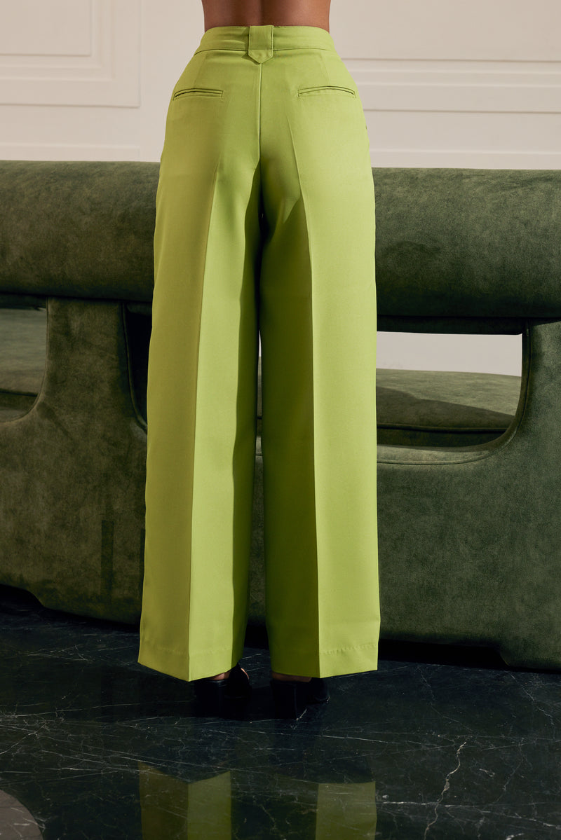 Wide-Leg Tailored Trouser