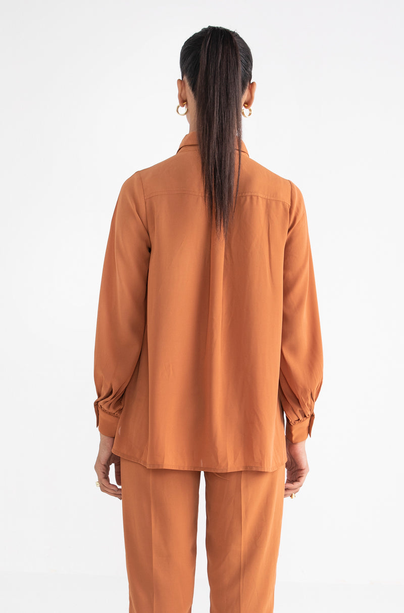 Monotone Fluid Shirt