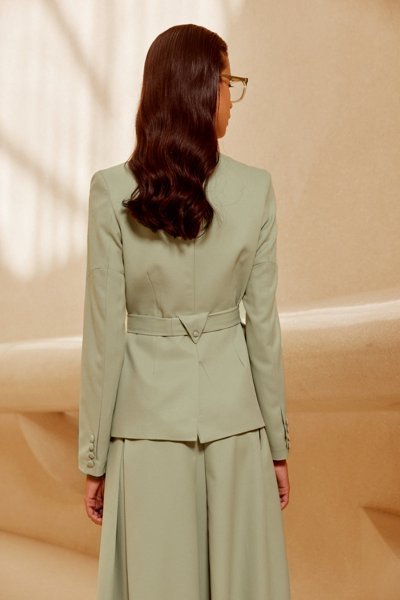Belted Tailored Blazer Qua Belted Tailored Blazer Qua